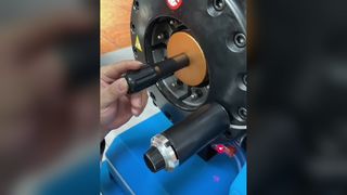 เครื่องย้ำสายไฮดรอลิก P32CS