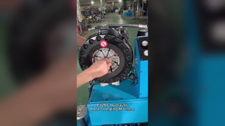 เครื่องย้ำสายไฮดรอลิกแรงดันสูง P32NC สำหรับสายอ่อนตัว